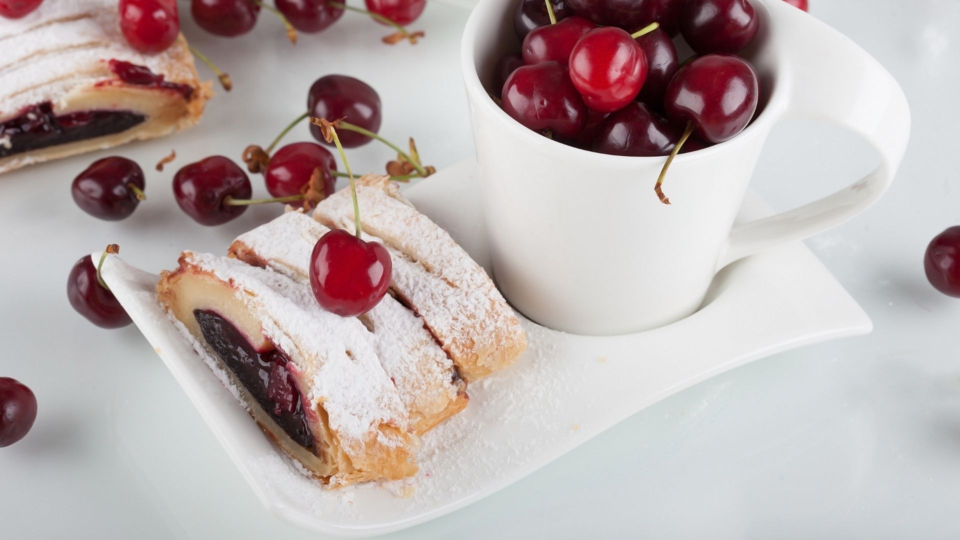 Tarta de cereza americana para uno. Fácil y muy rápida de preparar